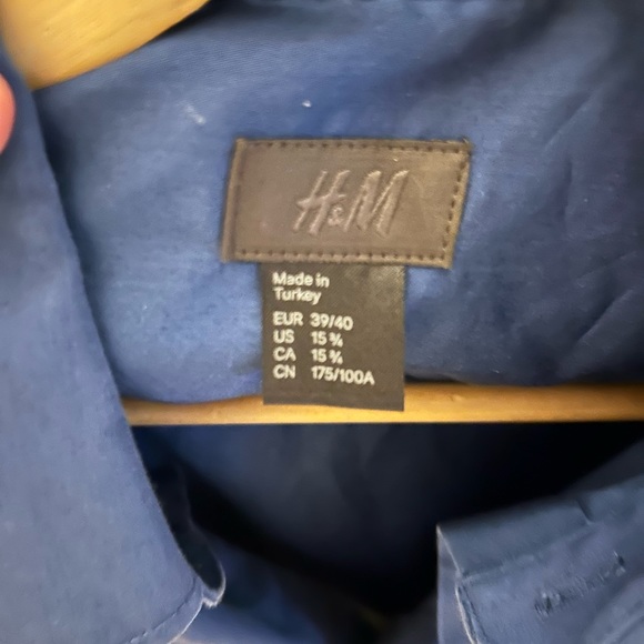 H&M Dress Shirt - Picture 3 of 3